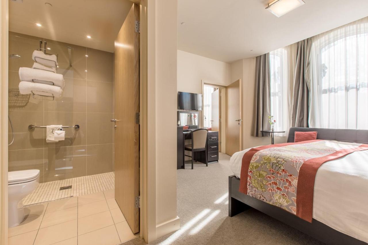 Mannin Hotel ดักลาส ภายนอก รูปภาพ